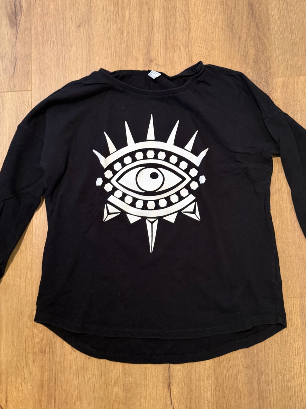 Black Graphic Long-Sleeve Top with White Eye Print
